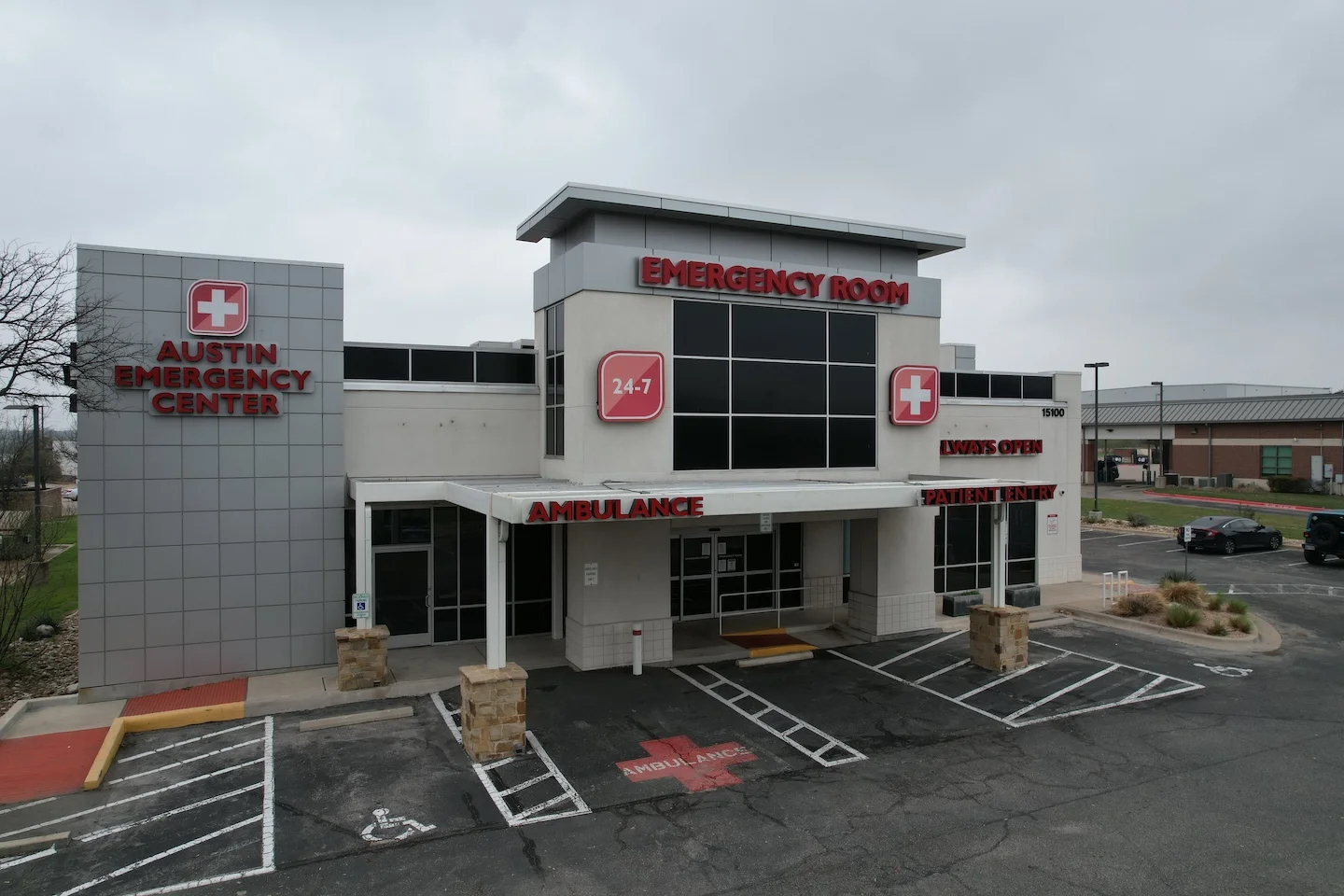 Exterior View, Austin Emergency Center Pflugerville.